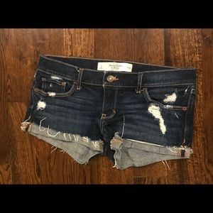 Abercrombie & Fitch Jean Shorts Size 2 / 26 waist